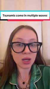 News Headline When Guy Explains Waves