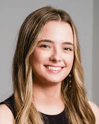 Shelby Branham's Instagram, Twitter & Facebook