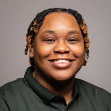 Pamela Grissett's Instagram, Twitter & Facebook