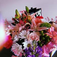 Oberer s flowers provides a wide variety of fresh flowers, roses and floral arrangements for a number of different occasions. Oberer S Flowers 56 Photos 72 Reviews Florists 12761 Old Meridian St Carmel In United States Phone Number Yelp