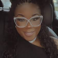 The fact that a bag of Lays sour cream and onion chips are now $5.99 a bag  is wild behavior! 😩🤦🏾‍♂️