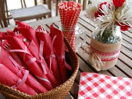 Rubber duckies are the theme of this darling baby shower. Baby Q Planning A Baby Shower On A Budget Diy Network Blog Made Remade Diy