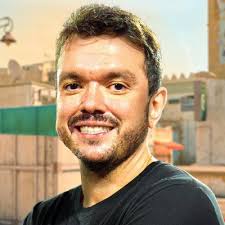 Raphael Bello (@_raphaelreisb)