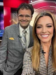 Heather Easley's Instagram, Twitter & Facebook