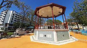 14 106,9 hab/km², uma das maiores densidades populacionais do país. Cova Da Piedade Recebe Mercado Das Artes Oficios E Sabores Almadense