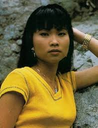 Un día como hoy #30noviembre de 1923, nació en Oruro, Bolivia, Raúl Shaw  Moreno, fue cantante y compositor de boleros boliviano radicado en  Argentina. Ex miembro del Trío Los Panchos (1951 -