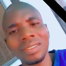 Writer SOLOMON BUCHI kn0cks DANIEL REGHA for saying he doesn't like Mercy  Johnson's recent look.