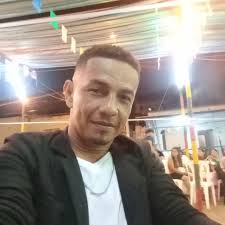 Estilo clásico con la mejor tecnología, Leoncino 500, tablero digital y  luces LED 🏍🇮🇹 Conoce más de este modelo aquí: https://n9.cl/nccxs  #Benelli #BenelliEc #Leoncino #Leoncino500c