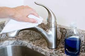 It collects around faucet spouts and can drip down from the force of water pressure. L A4xgx C2ggtm