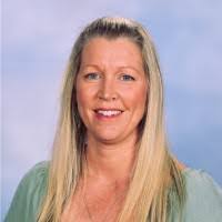 Janine Curtis's Instagram, Twitter & Facebook