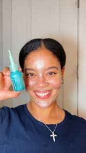 This at home Exfoliant Peel from @lorealparis is just too good to pass up!  Let this be your sign to go run and grab it for only $20 🤌🏽😍✨  #LorealParisPartner #snakepeel #LorealBrightReveal #exfoliation ...