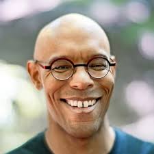 Michael Ellis Ingram neuer Chefdirigent der Staatsoperette Dresden