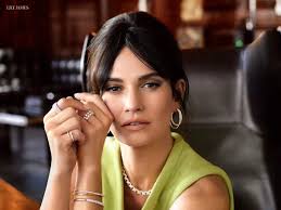 Lily James treasures her memory with Only Natural Diamonds in latest ad,  ETBrandEquity