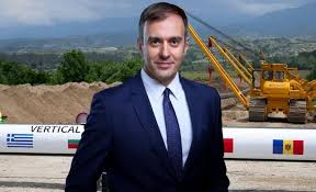 Τάσος Χατζηβασιλείου στο mononews: Ο Κάθετος Διάδρομος στο επίκεντρο της νέας  ενεργειακής στρατηγικής της Ευρώπης - Mononews.gr