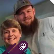 JUST IN: Chambers County Sheriff Brian Hawthorne says David Snapp of Old  River-Winfree is accused of shooting Brian Yarbrough at a home in Old  River-Winfree. Yarbrough died at a hospital.