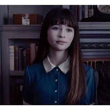 'a series of unfortunate events's malina weissman on violet baudelaire and working with neil patrick harris netflix's take on lemony snicket is finally here. Malina Weissman Liked On Polyvore Featuring Malina Weissman A Series Of Unfortunate Events Netflix A Series Of Unfortunate Events Celebs