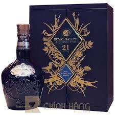 First created as a tribute to queen elizabeth ii on her coronation in 1953, the masterful blend of royal salute has gained an enviable status among connoisseurs of fine scottish whisky. RÆ°á»£u Chivas 21 NÄƒm Há»™p Qua Táº¿t 2021 Chinh Hang Gia Sá»‰ Hcm