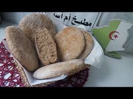 مطبخ أم أسيل خبز 10 دقائق دون عجن بالفرينة الكاملة خفيف و مشبع لأصحاب الريجيم Youtube Food Bread