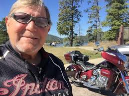 Sooo thankful to Trisha and her wonderful family! They drove up from Casper  for this gorgeous Chieftain Dark Horse power plus! Welcome to the family  and enjoy your new ride! ~Indian Abby~