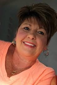 Teresa Barr's Instagram, Twitter & Facebook