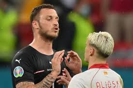 In rare cases the skin may blister. 2qqm8pjkdgka1m