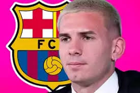 Eric García cambia de plan y el Barça ya responde con un fichaje bomba de  15 M€