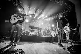 Annenmaykantereit is a german rock band from cologne, which was founded in 2011. Annenmaykantereit Irgendwo Nirgendwo