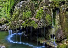 Atenție, citarea materialelor analitice («analitică») în volumul de mai mult de 30% este permisă cu acordul în scris al www.noi.md. Baile Herculane