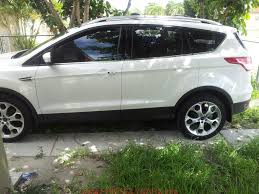 2013 ford escape is amongst the popular suv trims around north america. Ford Escape 2013 Titanium White Car Images Hd Alifiah Sites White Car Ford Escape Car Images