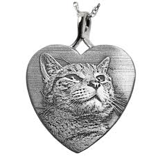 Canada's best selection of cremation urns, pet urns and jewelry for ashes. Custom Pet Photo Heart Pendant Pet Cremation Jewelry Memorial Gallery Pets