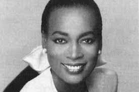 Mort de Naomi Sims, un des premiers mannequins noirs