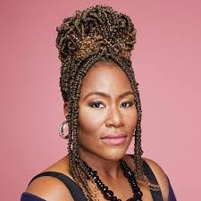 Lee Plumb's Instagram, Twitter & Facebook