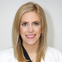 Kristin Wolf's Instagram, Twitter & Facebook