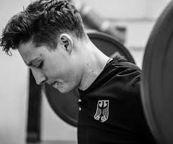 Conventional deadlift PR from last week (230kg) #deadlifts #quarantinegainz  #backyard #berlin #powerlifting #pr #conventional #progress