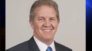 Illinois Mayor Accused of Punching Umpire, Breaking His Jaw During Son's  Youth Baseball Game