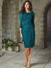 L'invitata a nozze che non si accontenta dei soli particolari potrà però far affidamento su capi raffinati interamente creati proprio con questo pregiato tessuto. Pin Su L Abito