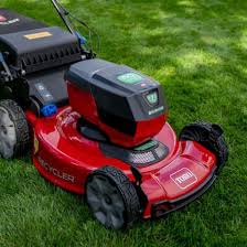 When i push down the top handle/lever for variable speeds.nothing engages. Toro Recycler 22 In Smartstow 60 Volt Max Lithium Ion Cordless Battery Walk Behind Mower 6 0 Ah Battery Charger Included 21466 The Home Depot