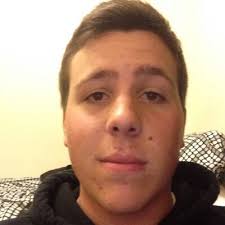 Derek Roach (@Roach_Derek)