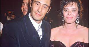 Vincent cassel, elie semoun et gérard lanvin retrouvent pour la 5e fois diego, sid les comédiens parlent de leurs personnages, dans une vidéo à voir en exclusivité sur le journal des femmes. Gerard Lanvin Au Dela De Ma Femme C Est A Ma Famille Que Je Suis Fidele Purepeople