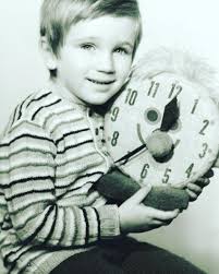 Října 1971 šumperk) je český herec, bavič, režisér, moderátor, porotce, překladatel a umělecký šéf činoherního klubu. 40 Let Stara Fotka Ondreje Sokola Rozneznila Fanynky Jsi Sladky Expres Cz