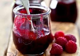 Confiture De Groseilles Et Framboises Au Romarin 50 Confitures A Faire Soi Meme Elle A Table Confiture Confiture De Framboise Recette Confiture