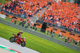 Últimas noticias, imágenes, estadísticas, campeonatos y resultados del johann zarco. Zarco Und Red Bull Ktm Beenden Vorzeitig Ihren Motogp Vertrag Motorradreporter