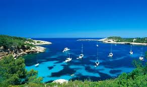 Complete ibiza guide, clubbing & music news, hotel & restaurant reviews & features, weekly news films, best. Ibiza Pauschalreisen Ab 295 Finde Flug Und Hotel Auf Kayak