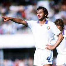 In unserem fußballshop finden sie das ökonomische fußballtrikot. Italien Retro Trikot Wm 82 Weltmeister Retrofootball