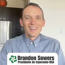 [EO kaj poste EN] Brandon Sowers, Prezidanto de Esperanto-USA, donas al ni  gravajn ĝisdatigojn pri la organizo kaj deziras al ni feliĉan Zamenhofan  Tagon. Ĉefe, li parolas pri la venonta Usona Landa ...