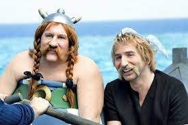 Dany boon (daˈniˈbun) (born 26 june 1966 in armentières as daniel farid hamidou) is a french actor, director, screenwriter and producer. Asterix And Obelix God Save Britannia 2012 Filmaffinity