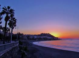 Amanecer En Almunecar Fotos De Costa Lugares Preciosos Lugares Hermosos Monumentos