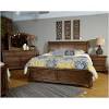 Its modernized shaker style creates a timeless decor, made of 100% solid pine wood. 1