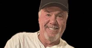 Shawn Baughman's Instagram, Twitter & Facebook