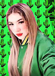 Noemi Lagos's Instagram, Twitter & Facebook